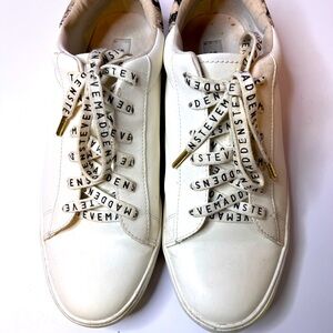 Steve Madden tennis shoes